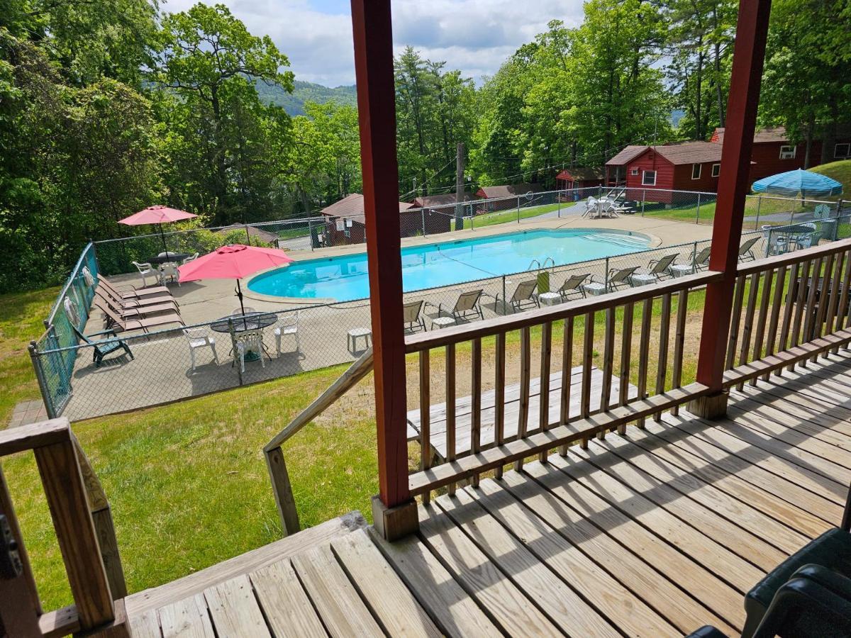 Villa The Gold Eagle Lake George Exterior foto